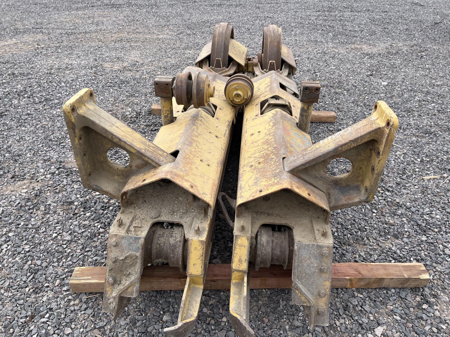 ./imagenes/INVOICE/2019/17954/TREN DE RODAJE CATERPILLAR D5C (3).JPG